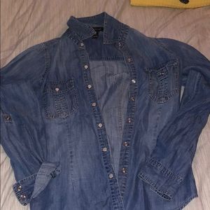 Jean style button up size 4